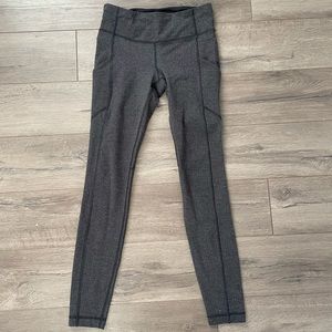 Lululemon speed tights w/pockets - Sz 6